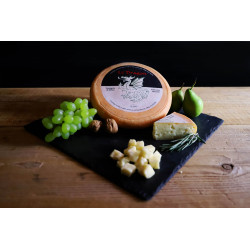 Le Dragon, spécialité de la laiterie de Billens. Fromage à pâte molle